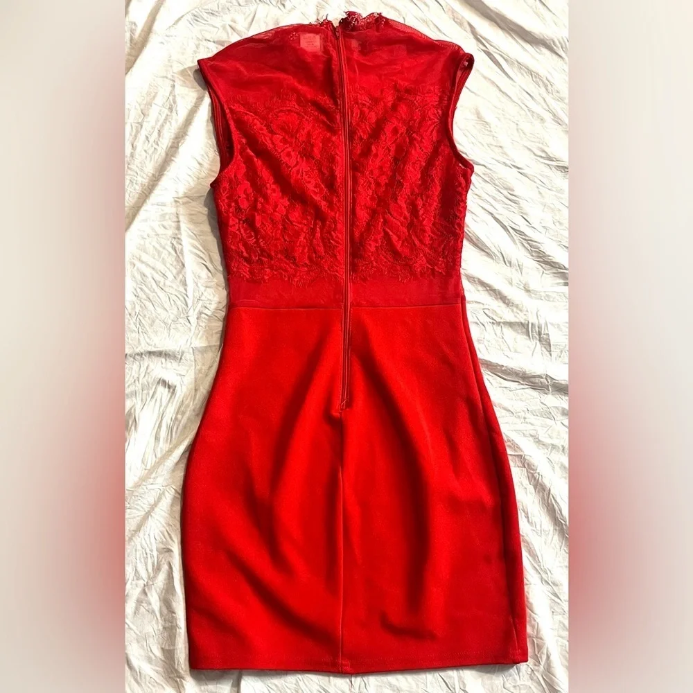 Windsor Elegant Red Lace Dress Size Small - Picture 7 of 13